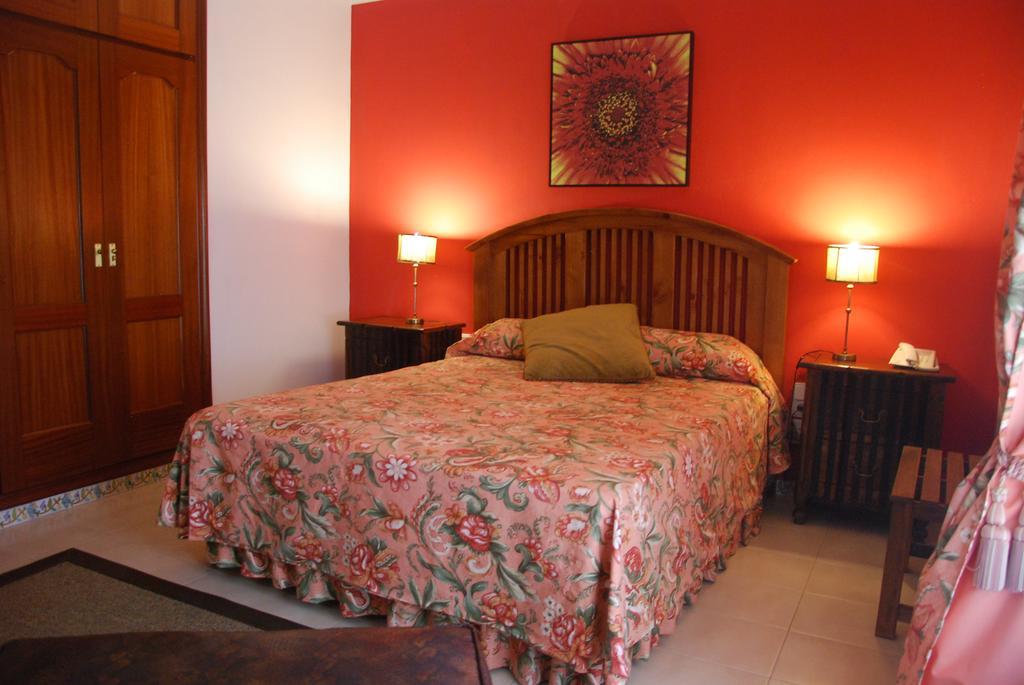 Hacienda La Vereda Guest House Montilla Rom bilde